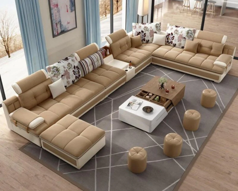 Sofa hình chữ U được làm từ chất liệu gỗ tự nhiên với kiểu dáng hiện đại, đây là sản phẩm nội thất lý tưởng dành cho những căn nhà có diện tích rộng.